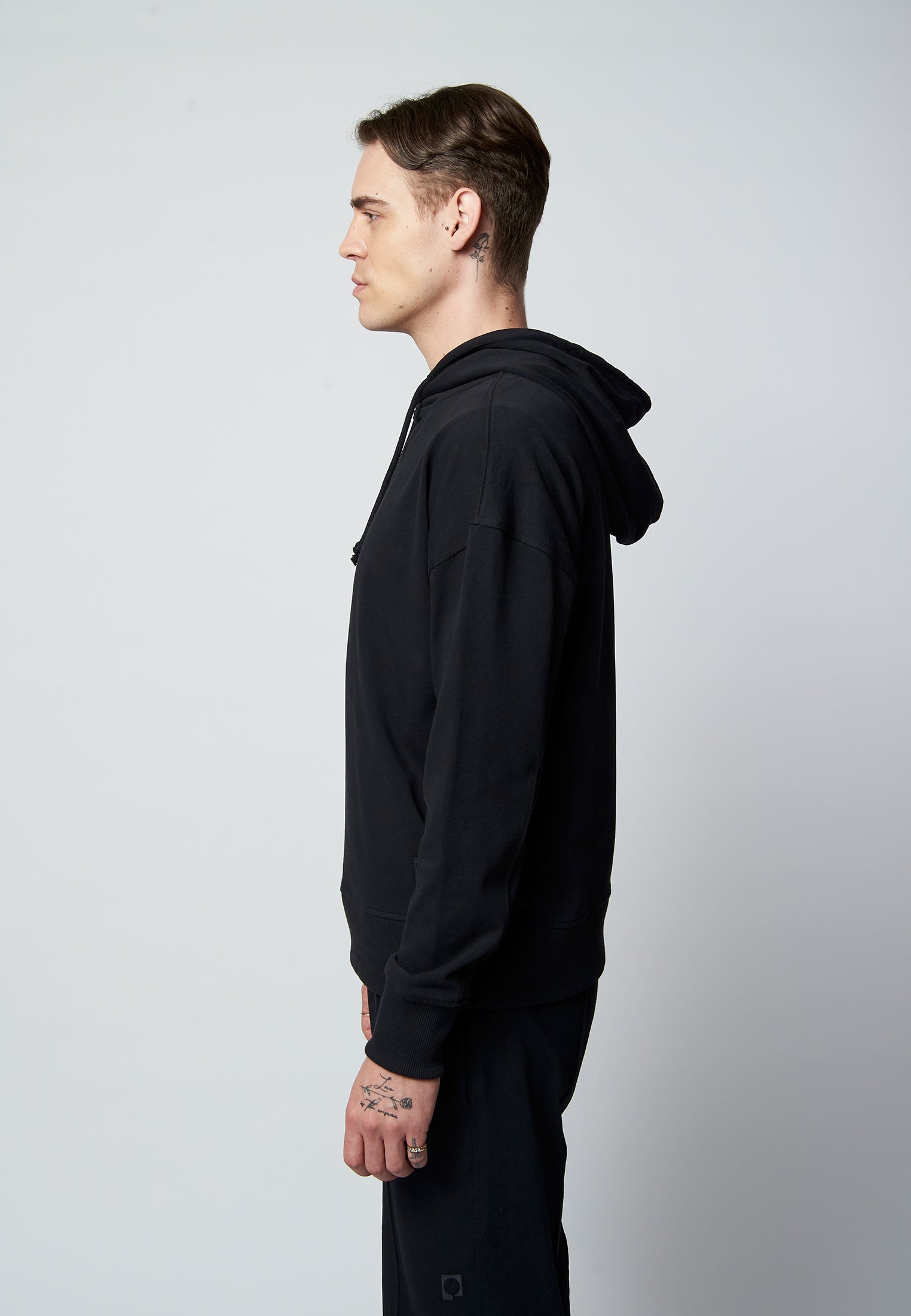 Organic cotton oversized hoodie FARN in black